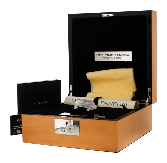 Panerai Radiomir Manual PAM00790 Image 5